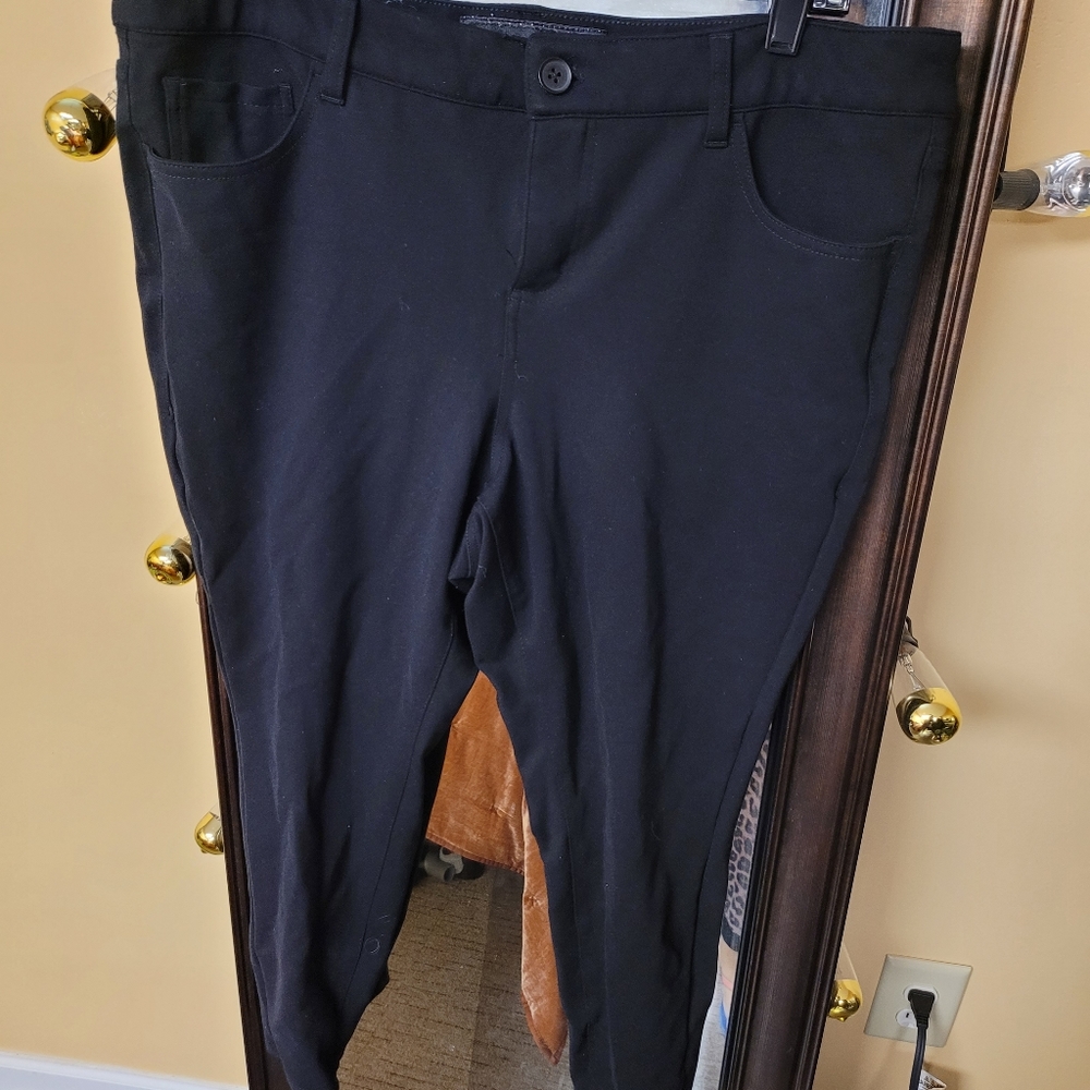 Torrid Studio Ponte Pants, Size 18
